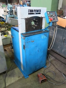 No. FP201S Finn-Power, hydraulic swaging machine, 150 ton force, 2001