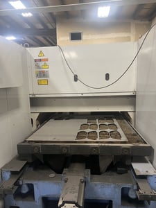Mazak #Super-Turbo-X48-Champion, Co2 laser cutter, 1000 watt, Mazak L-32 Control, 1995
