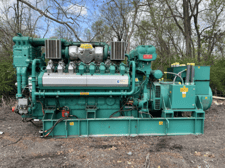 1100 KW Cummins #QSV81G, Natural gas generator set, 480 Volts, 7393 hours, 2001