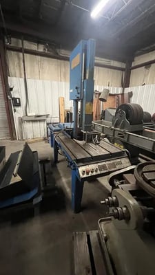 18" x 26" Marvel #Series-8-Mark-I, vertical band saw, 186" x .075" blade, 1.3 HP, 20-200 FPM