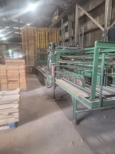 Viking #Champion-304A, Pallet Nailer, Left Hand Setup, Outfeed Roll Case