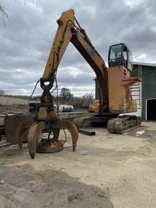 Samsung #SE24OLC, hydraulic excavator, Cummins 8.3L, 6 cylinders, Genesis GSG75 4-tine grapple