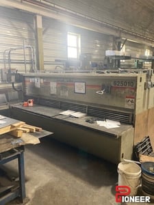 1/4" x 10' Accurshear #625010, power squaring shear, 36" Back Gauge, 20 HP, 38 SPM