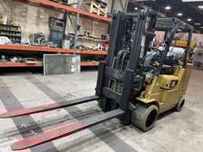 12000 lb. Caterpillar #GC55KPRSTR, roll clamp forklift truck, 72" clamp, LPG, 172" vertical reach