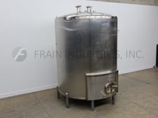 5000 gallon Mueller, 304 Stainless Steel tank, single wall, 110" dia. x 122" straight wall, dome top, dish