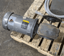 5 HP 1725 RPM Baldor VM3615T, Frame 184TC, TEFC, 208-230/46 Volts, 3 Phase, Reducer F726-10-B9-G, Ratio 10:1