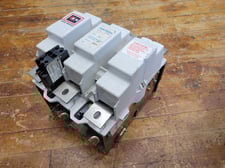 Cutler-Hammer, CE15TN3A80, Contactor, 3-Pole, 110/120V Coil, 50/60 Hz, Series B1