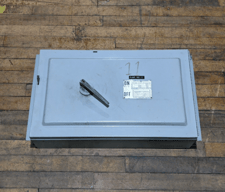 400 Amp. General Electric, DD3S5365, Panelboard Switch, Type QMR, 3 Pole, 600 V, 250 Amp. Fuses