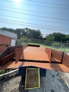 70" wide x 16' long, Heavy duty shaker conveyor, steel coil springs