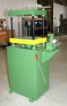 30 Ton, Hand Pump, 16.25" x 15", up-act, 14.7" daylight, 8" stroke, new, #101