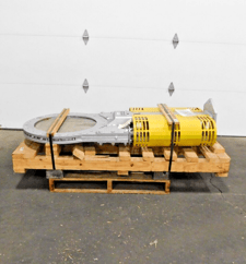 22" Stock Equipment mill outlet slide knife gate valve, 4-3/8" bolt to bolt center, new