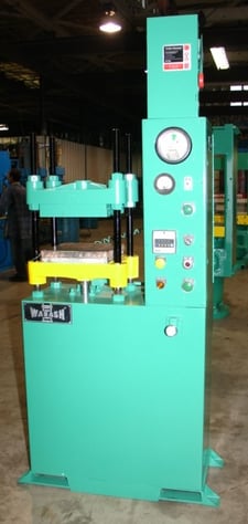 12 Ton, Wabash, 12" x12", up-act, steam/oil pltns, 4" -13" DL, 6" stroke, self-cont., #1530