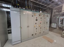Siemens, Y7692-V005, 600 Volts 3 Phase Model 8PX Motor Control Centre