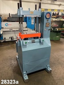 30 Ton, Wabash, 4-post hydraulic molding press, upstroke type, 7 stroke, 22" DL, #28323