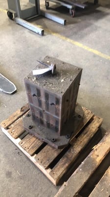 18" x 17" x 20" Preowned Tombstone