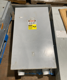 400 Amps, Siemens, J6N3R, Circuit Breaker Enclosure, 600V 3R Encl JXD63B400 CAN SHIP
