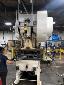 100 Ton, Federal #8, OBI Press, 4" Stroke, 15.5" Shut Height, 45 SPM, 36" x 28" Bed, Air Clutch & Brake, 15"