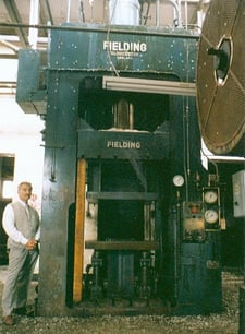 300 Ton, Fielding, hydraulilc press with pre-fill (downstroke), 48" stroke, 96" daylight, 48" SH
