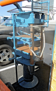 Hydraulic Rubber Press, 16"