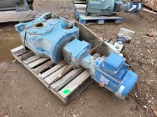10 HP, 1755 RPM, SEW-Eurodrive #KA127R87AM215-KS, 200.00 :1 ratio gear reducer, 575 Volts