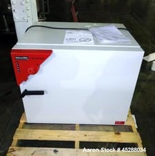 Binder #BF-115-UL, Incubator, 4.1 cu.ft. capacity, rated to 212°F, 15.5" D x 23.75" W x 8" H chamber