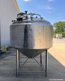 600 gallon APV Crepaco, Stainless Steel Jacketed Kettle, 66" diameter x 35" straight side, 18" manway, 75 psi