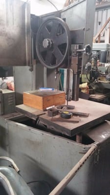 Vertical Band Saw, metal cutting, with Welder