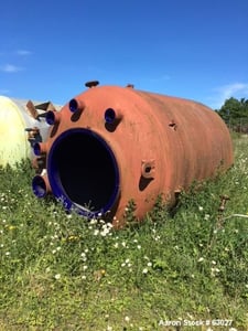 2120 gallon Pfaudler #E8000, Glass Lined Reactor, 6' 5" diameter x 11' 6" H, 90 psi @ 392°F Jacket, 120 RPM