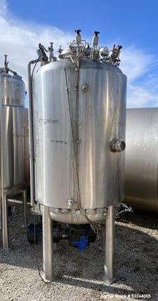 300 gallon IAF, Stainless Steel Agitated Reactor, Vertical, 40" diameter x 55" straight side, 50 psi @ 250°F