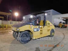 Caterpillar CW34, Pneumatic Tired Compactor, 3921 hours, S/N: CT300142, 2014