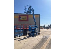 Genie Industries BOOM Z40, Articulated Boom Lift, 10751 hours, S/N: Z40N15-2731, 2015