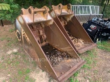 Felco Bucket, S/N: 02R-3060-2765,