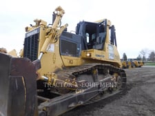 Komatsu D275AX-5EO, Crawler Dozer, 13565 hours, S/N: V2040049, 2013