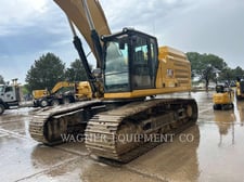 Caterpillar 352, Crawler Excavator, 1147 hours, S/N: KXH00258, 2022
