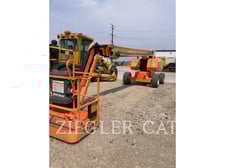 Jlg Industries, Inc. 860SJ, Articulated Boom Lift, 2750 hours, S/N: 0300217625, 2016