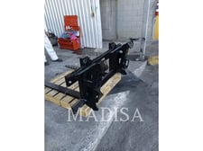 Caterpillar Work Tools (Non-Serialized) FK PALLET, Bucket, S/N: MRA00156, 2005