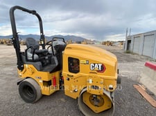 Caterpillar CC2.7 GC, Combination Roller, 66 hours, S/N: 64200149, 2022