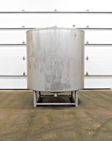 750 gallon 304 Stainless Steel tank, 64" dia. x 59" straight wall, 17.5" man hole, 2.75" drain port, 1" side