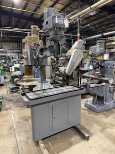 Wells Index #125, radial arm drill, 230/460 V., 1.5 HP, 60Hz, 3Ph, 1665 RPM, S/N 18946