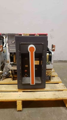 2000 Amps, General Electric #AKRT8D50H1, low voltage power circuit brea, 2000 amp trip A220LSIGPMR MicroVersa