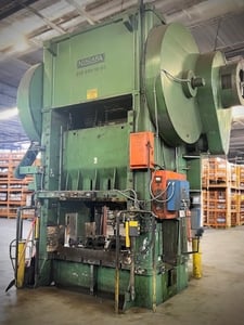 500 Ton, Niagara #SC2-500-72-54, 20" stroke, 38" Shut Height, 30 SPM, air clutch & brake, 1963