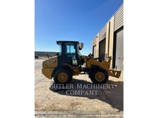 Cat 908-14SLSF, Wheel Loader, 1033 hours, S/N: MZ800562, 2023