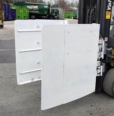 Cascade #50D-P35-113, carton clamp