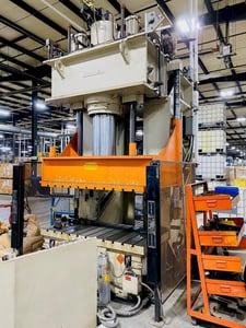 250 Ton, Hannifin #F-55410, C-frame hydraulic press brake, 42" stroke, 56" daylight, 70" x 36" bed, light