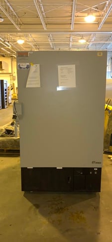 Thermo Scientific #SLT-25V-40D41, Freezer, -40 deg. C, 47" L x 37" width x 78" H, 400/200 psig, 5.2 Amps
