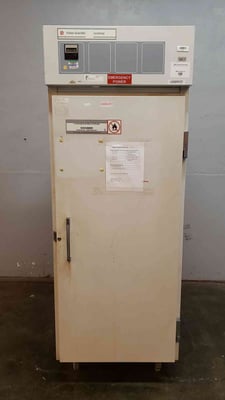 Fisher Scientific #13-988-425F, Commercial Freezer, R-22, 37" L x 31" width x 84" H, 300/185 psig, 115 V