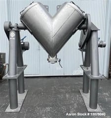 10 cu.ft. Patterson, Stainless Steel, Liquids-Solids V-blender, 70 lb./cu.ft. density, 40" discharge height