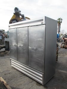 Refrigerator, Beverage-Air #KR74-1AS