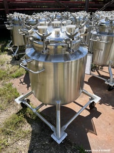 27.2 gallon Precision Stainless, Stainless Steel vertical, 20" diameter x 26" straight side, 45 psi/FV