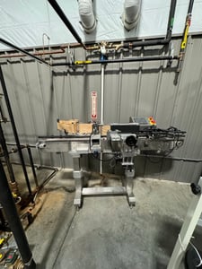 Pack Leader #PL-501, Wrap Around Automatic Labeler, 6" x 11.8" label size, 4" container width, 72.2' per